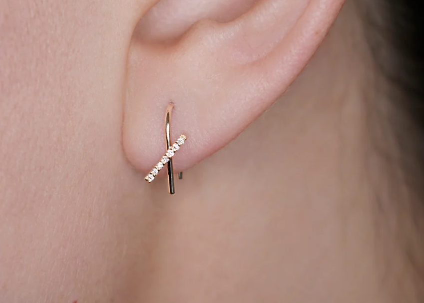 LABULGARA Mini Horizon Thread Earring