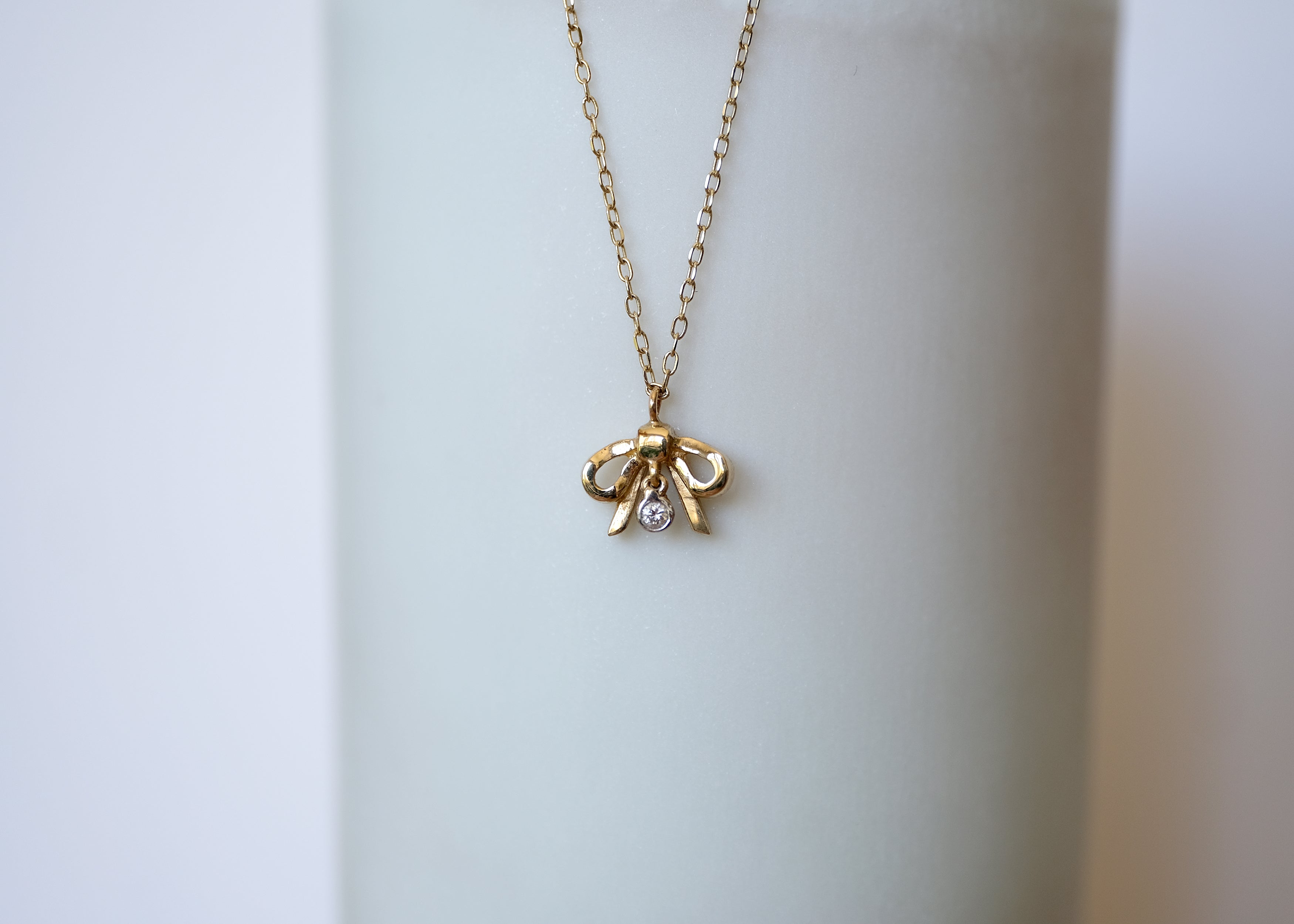 Sweet Bow Necklace